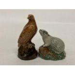 A BESWICK BENEAGLES MINIATURE SCOTCH WHISKEY EAGLE TOGETHER WITH A BADGER