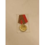 A SOVIET RED ARMY 50 YEARS OF VICTORY, PATRIOTIC WAR MEDAL