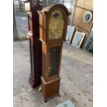 A MODERN FENLOCKS (SUFFOLK) LONGCASE CLOCK WITH ROLING MOON, TWO WEIGHTS, GLAZED AND LEADED DOOR