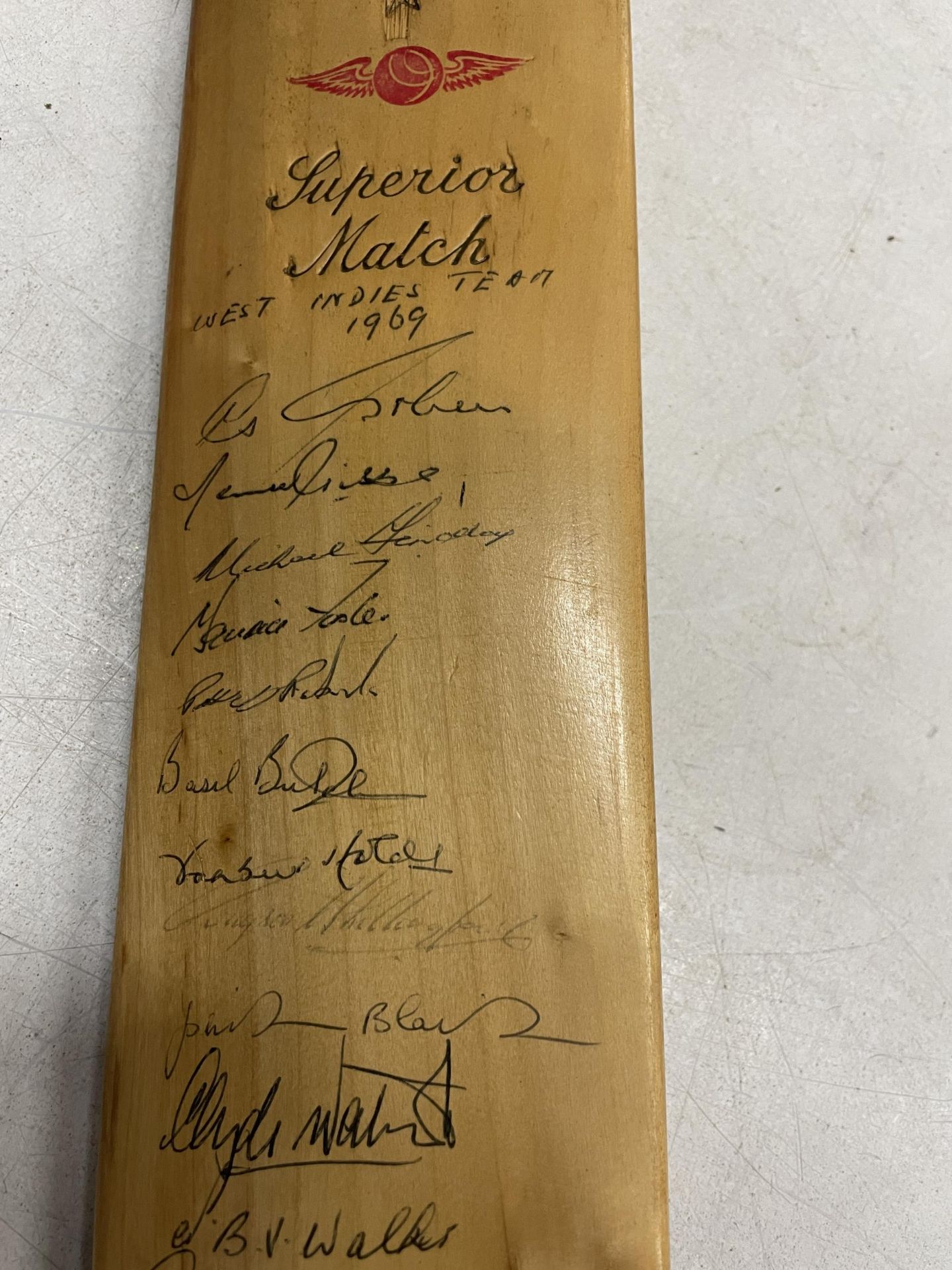 A WALTER WARSOP STROKE MASTER CRICKET BAT SIGNED BY THE WEST INDIES TEAM 1969 - Image 3 of 5