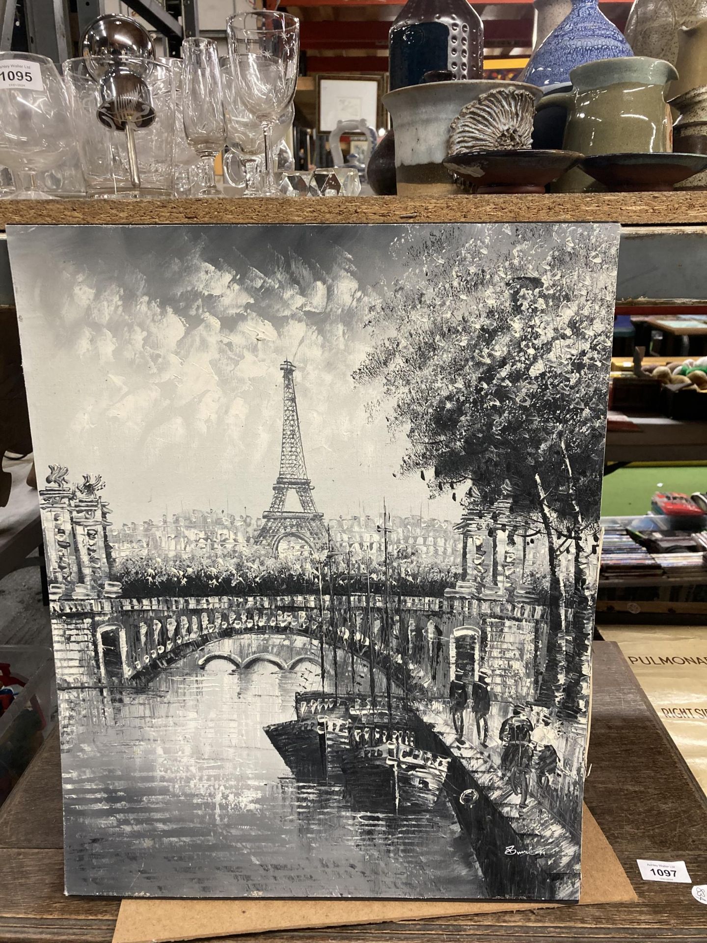 AN ORIGINAL OIL ON BOARD OF A PARISIEN SCENE