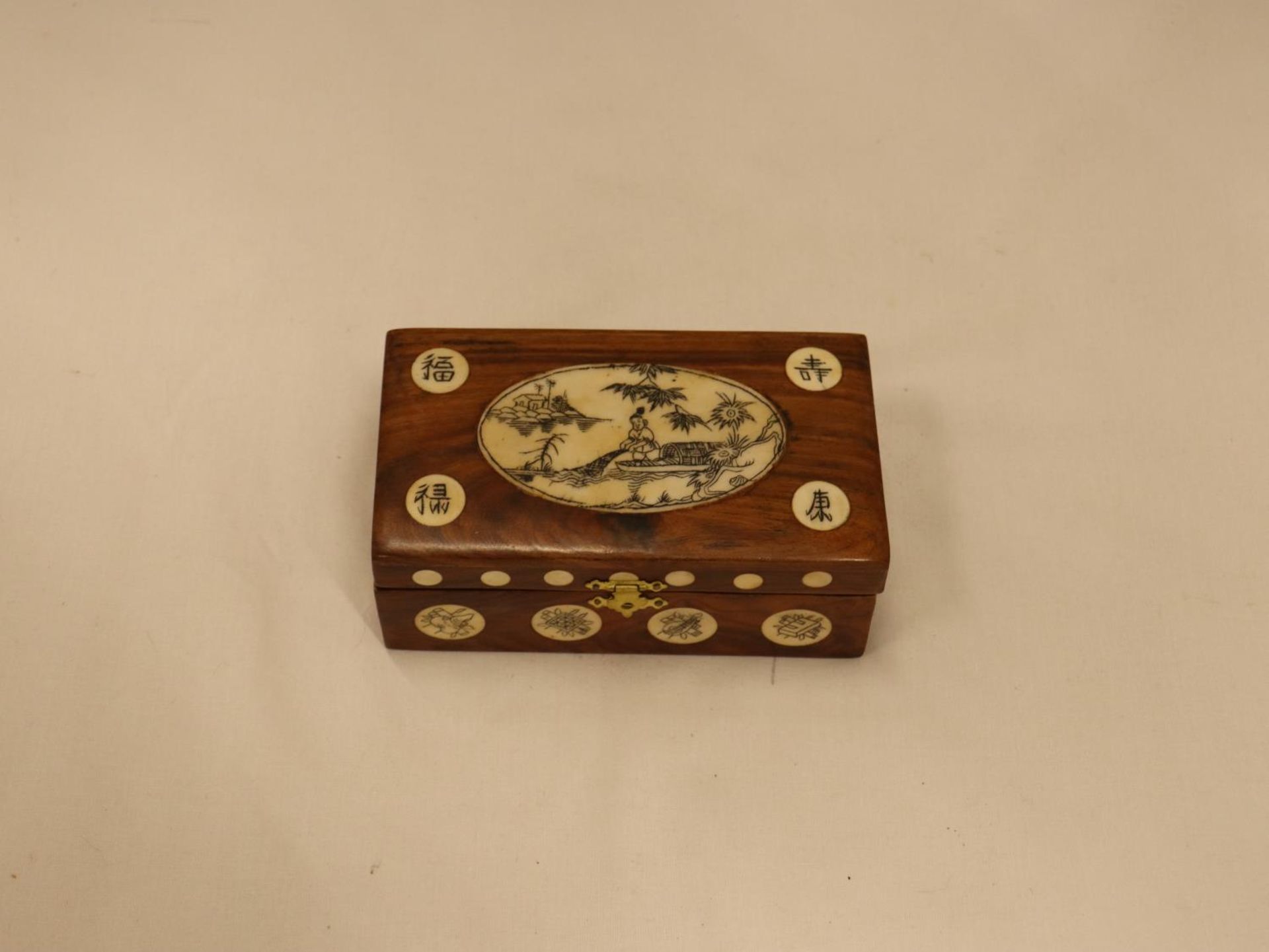 AN ORIENTAL BOX WITH BONE INLAY