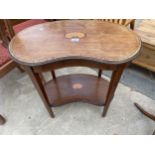 AN EDWARDIAN MAHOGANY AND INLAID KIDNEY SHAPED TWO TIER OCCASIONAL TABLE, 27" WIDE