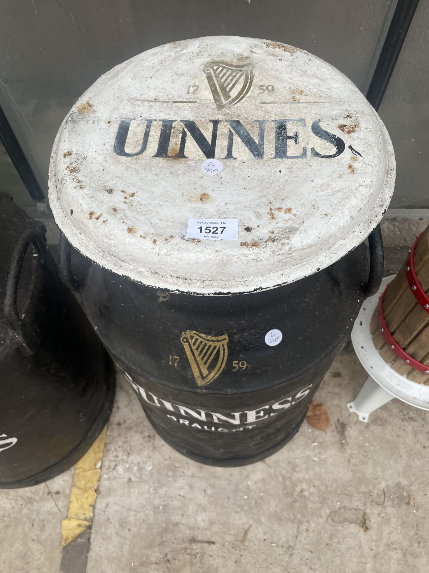 A DECORATIVE METAL MILK CHURN WITH LID AND GUINNESS DETAILING - Image 2 of 3