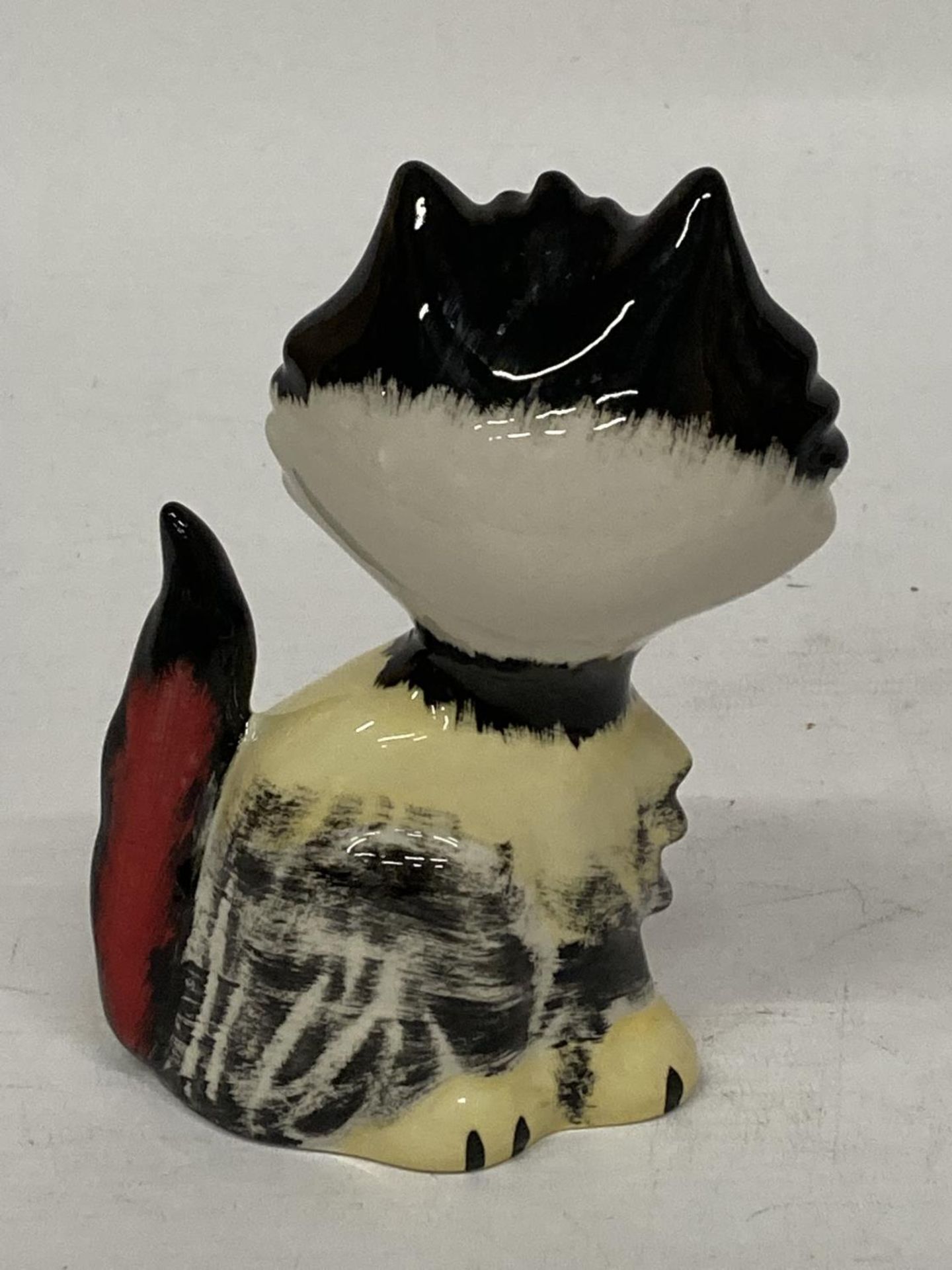 A LORNA BAILEY CAT "SHAGGY" - Image 2 of 3