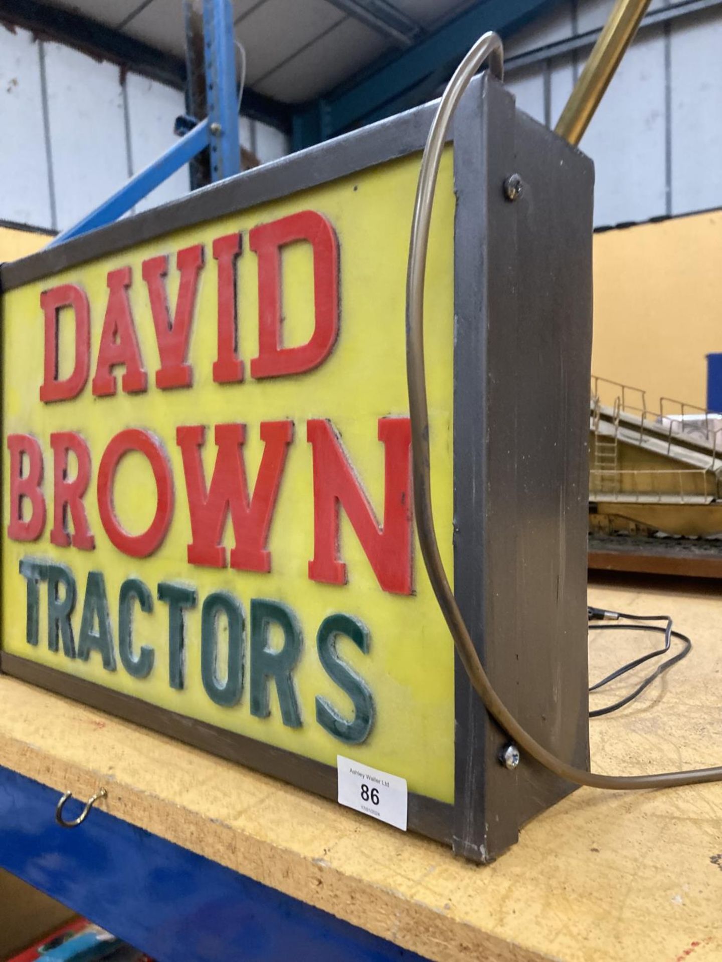 A DAVID BROWN TRACTORS ILLUMINATED LIGHT BOX SIGN - Image 2 of 2