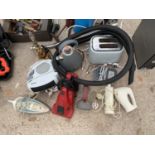 AN ASSORTMENT OF ELECTRICAL ITEMS TO INCLUDE A HEATER, TOASTER, KETTLE, ETC