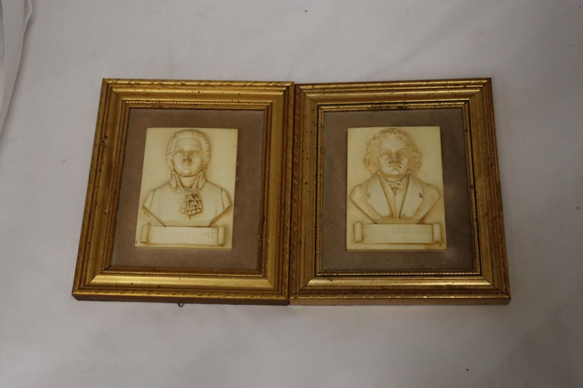 TWO GILT FRAMED 3D IMAGES OF BEETHOVEN AND MOZART, 19CM X 22CM - Image 2 of 4