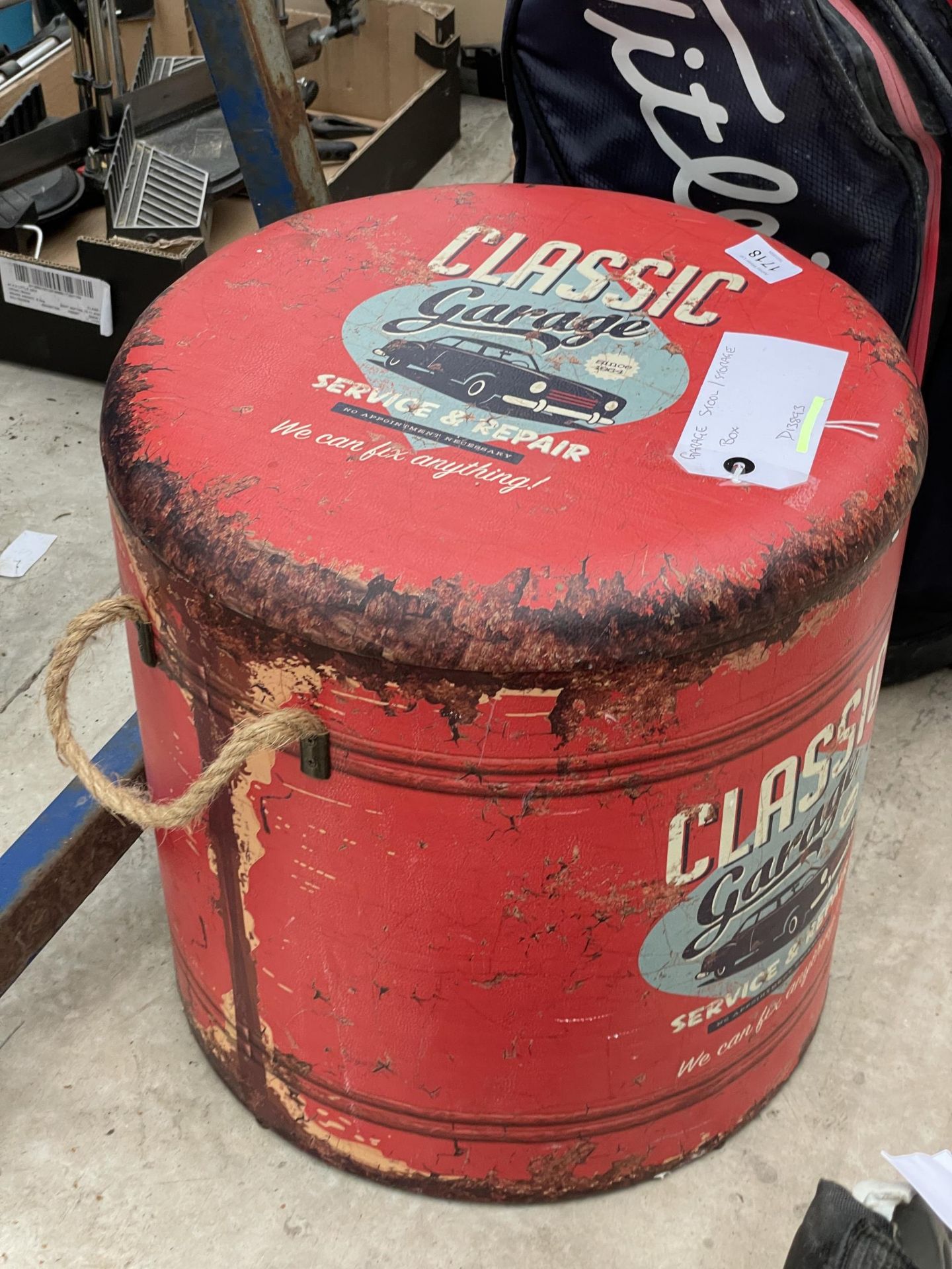 A VINTAGE STYLE GARAGE STOOL AND STORAGE BOX - Image 2 of 3