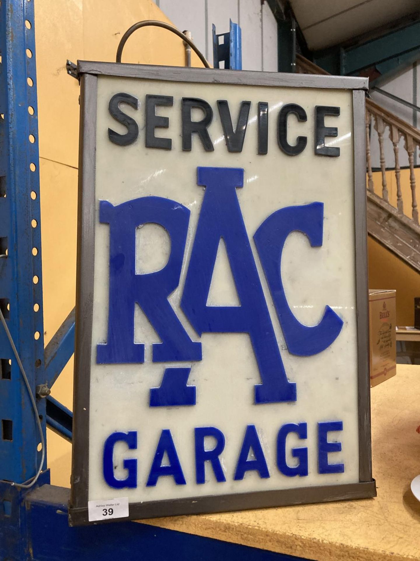 AN RAC SERVICE GARAGE ILLUMINATED LIGHT BOX SIGN