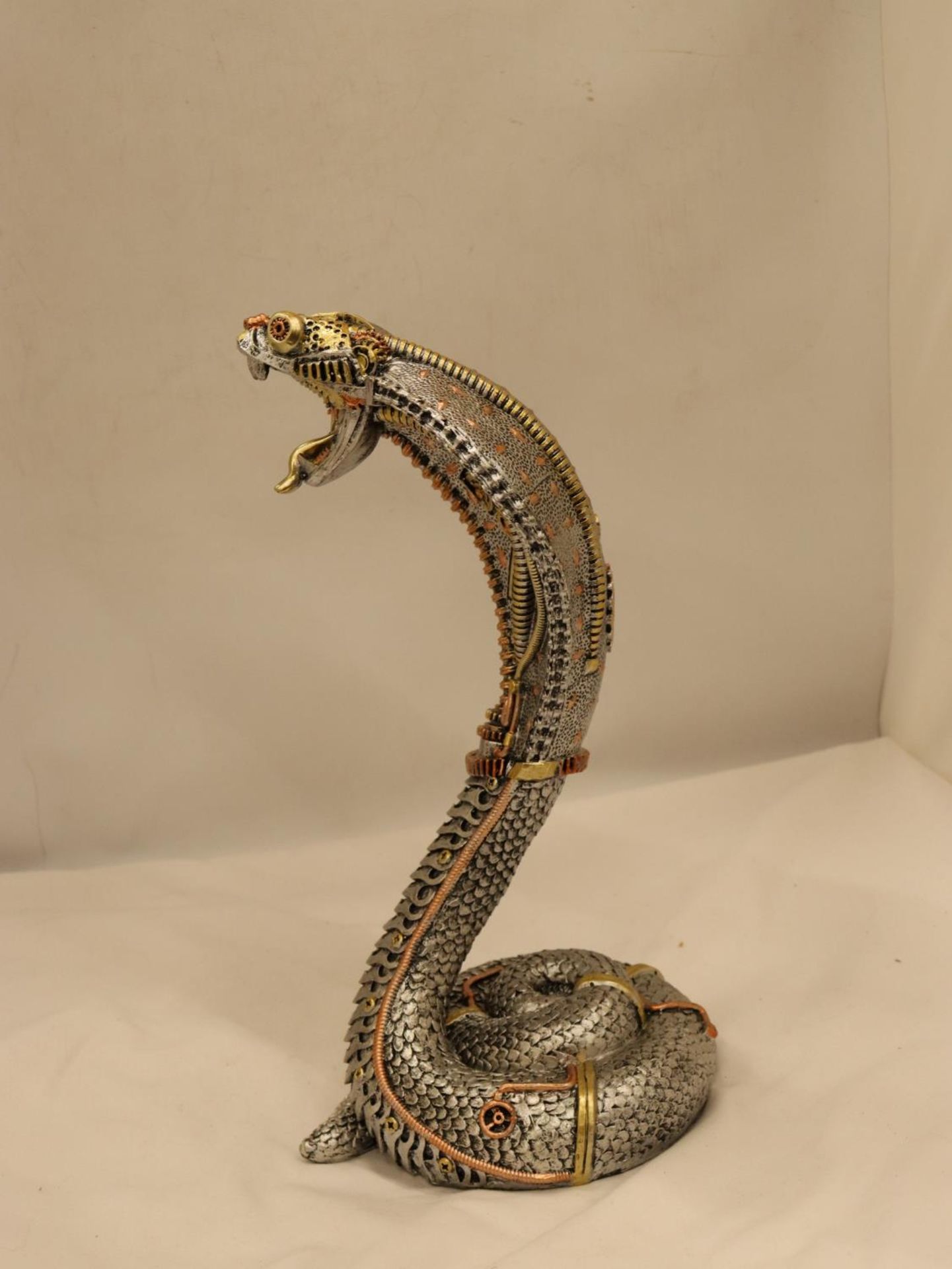 A STEAM PUNK MODEL OF A GOLD AND SILVER COLOURED COBRA, HEIGHT 33CM - Image 2 of 3