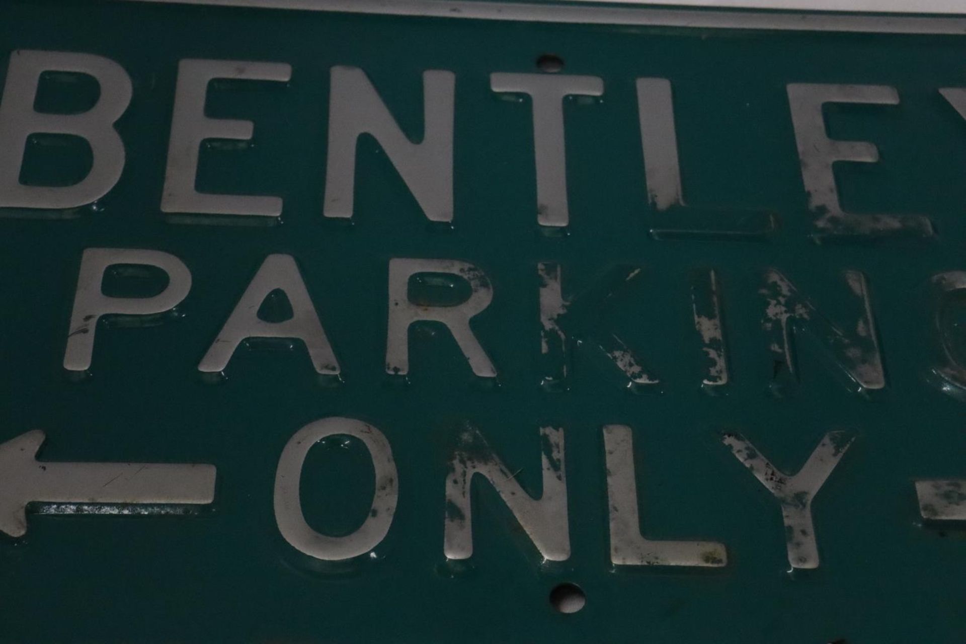 A METAL 'BENTLEY PARKING ONLY' SIGN, 45CM X 30CM - Image 2 of 2