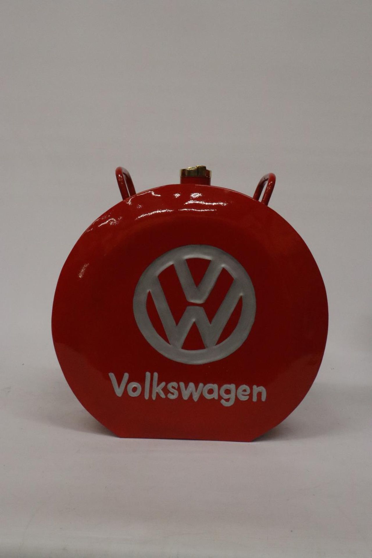 A RED VW PETROL CAN - Image 2 of 4