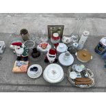 A LARGE ASSORTMENT OF ITEMS TO INCLUDE GLASS WARE AND CERAMICS ETC
