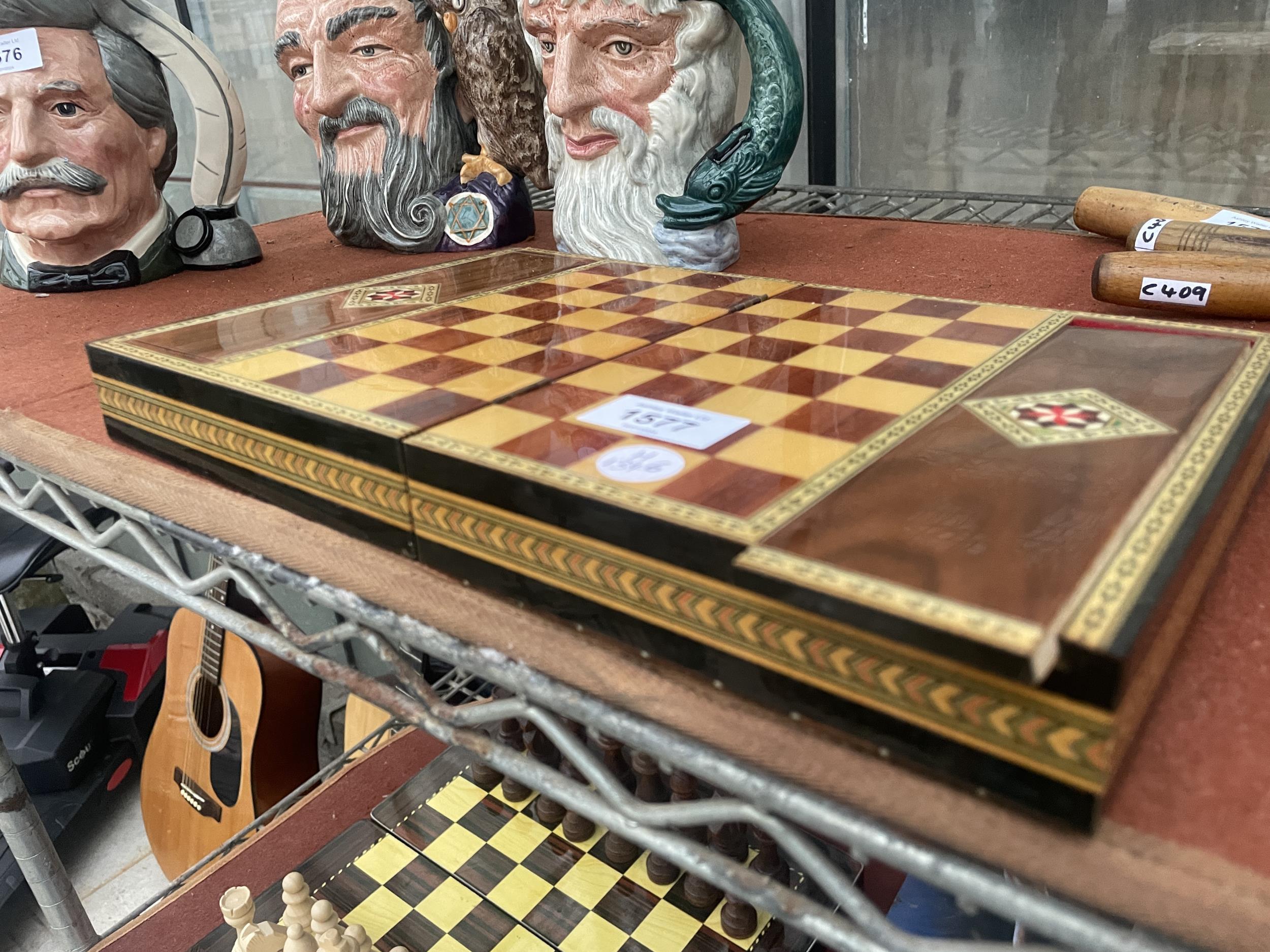 A VINTAGE WOODEN FOLDING TRAVEL CHESS BOARD AND CHESS PIECES - Image 2 of 6
