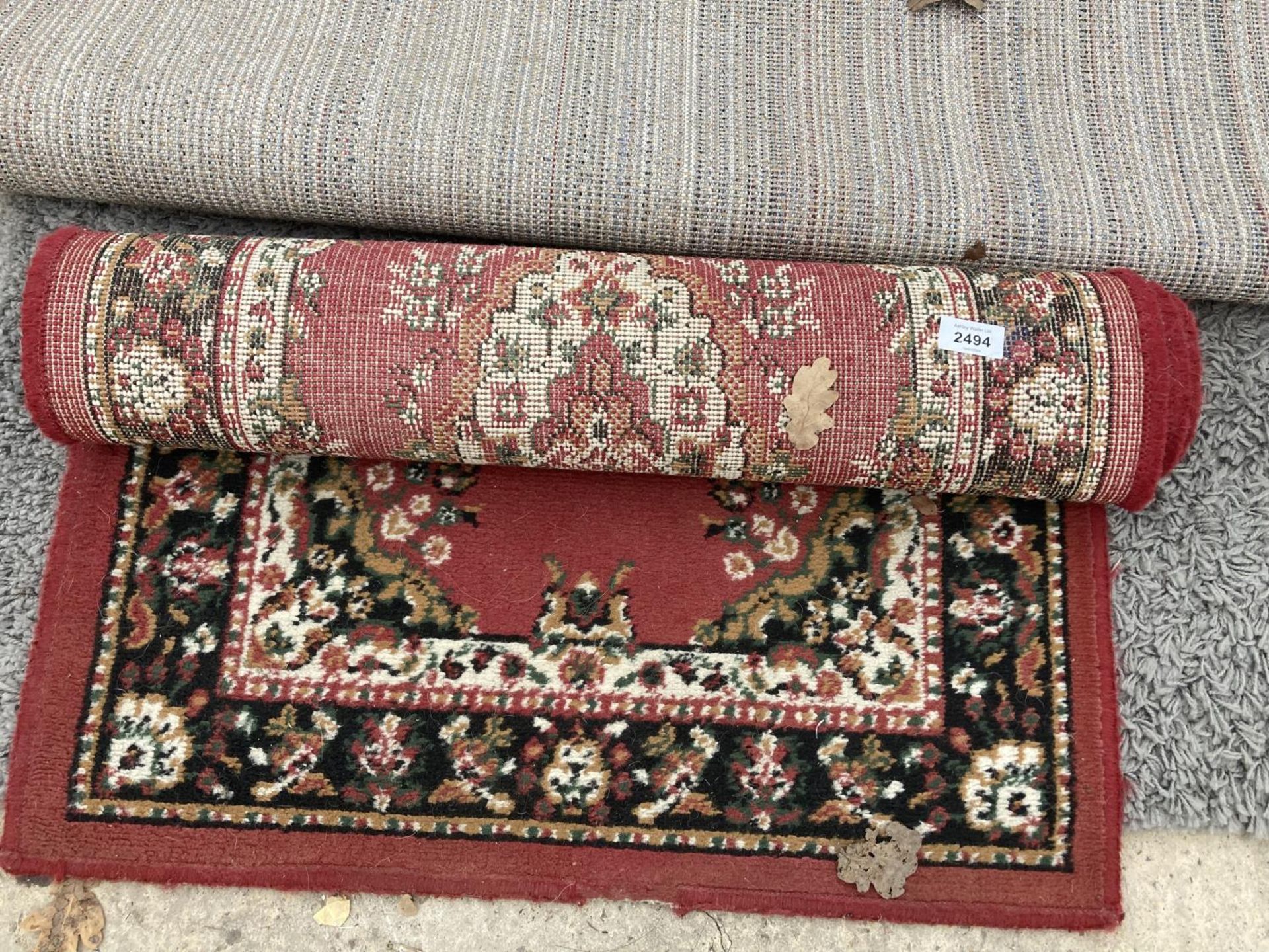 A SMALL RED PATTERNED RUG AND A MODERN GREY RUG - Image 2 of 3