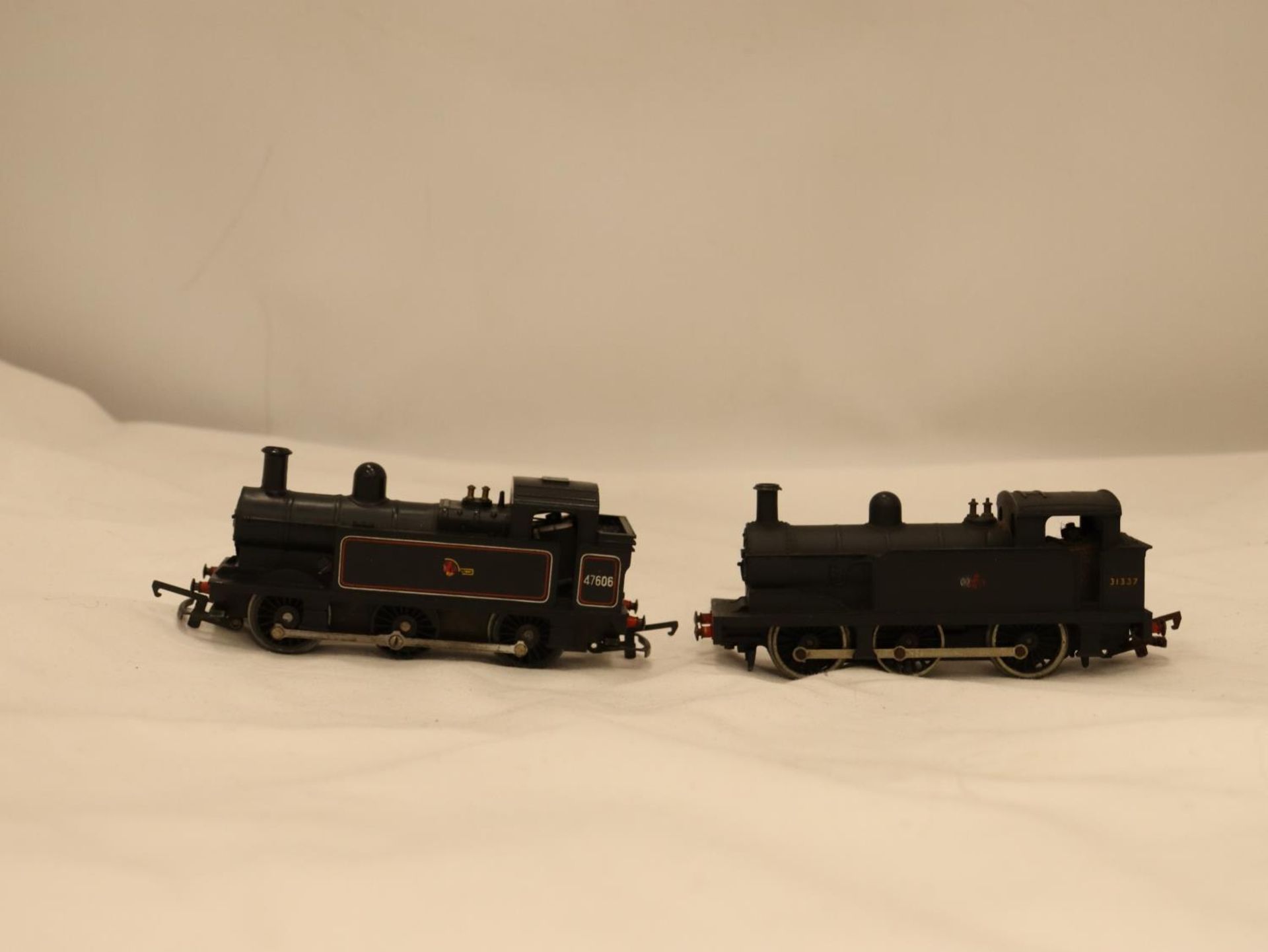 TWO TRI-ANG TANK ENGINES