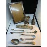 A QUANTITY OF ITEMS TO INCLUDE A SILVER SPOON AND SILVER PLATED FRAME, EGG CUP, SNUFFER, FLATWARE