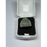 A BOXED GENTS SILVER SIGNET RING