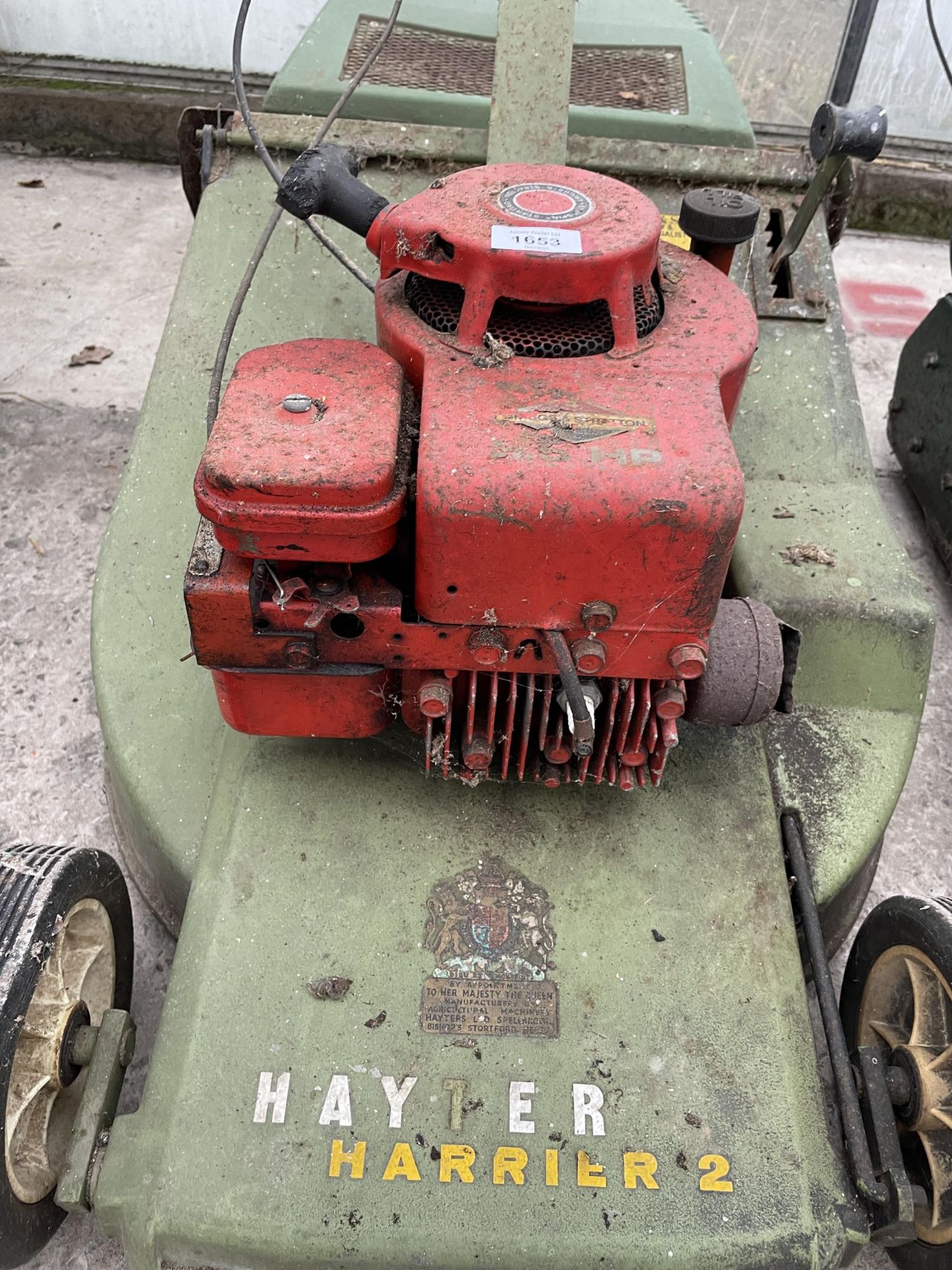 A VINTAGE HAYTER HARRIER ROTARY MOWER COMPLETE WITH GRASS BOX - Image 3 of 5