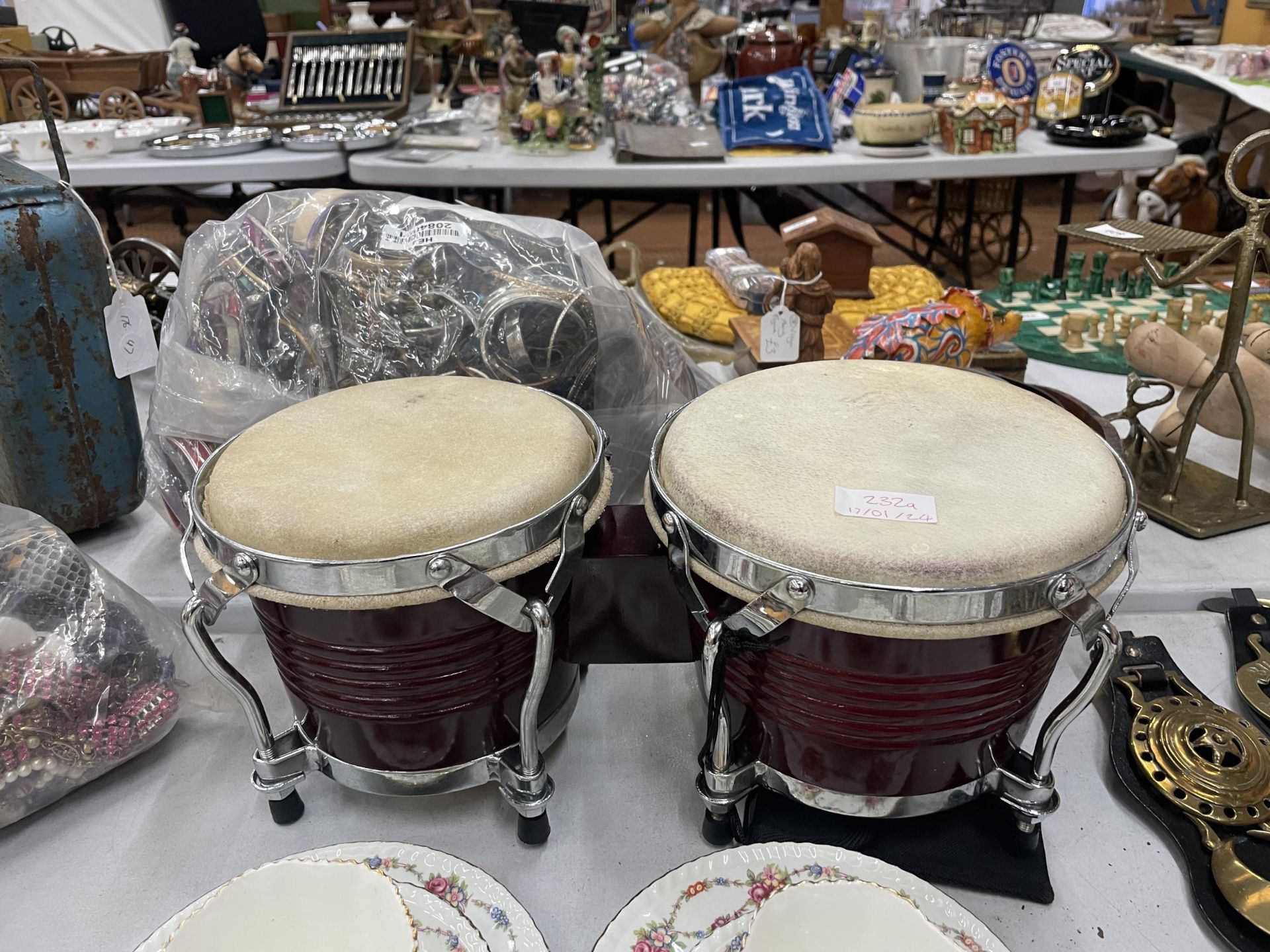 A SET OF BOXED STAGG DRUMS