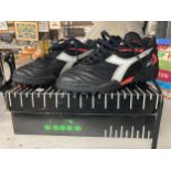 A PAIR OF RETRO DIADORA SAN SIRO FOOTBALL ASTRO TURF TRAINERS SIZE 9