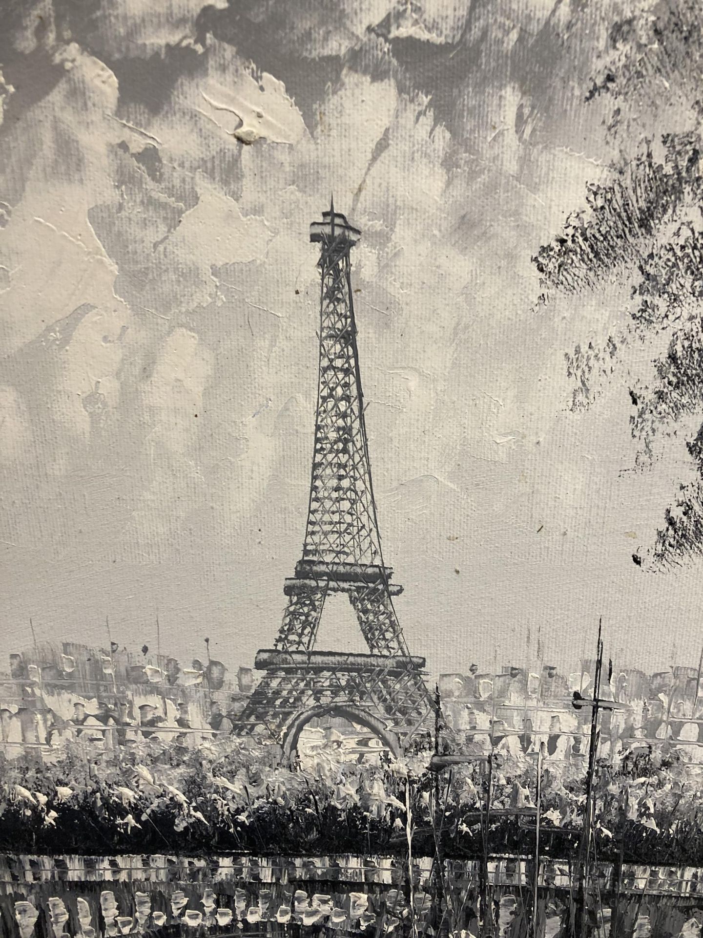 AN ORIGINAL OIL ON BOARD OF A PARISIEN SCENE - Image 2 of 3