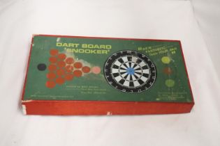 A RARE VINTAGE BOXED DART BOARD SNOOKER GAME