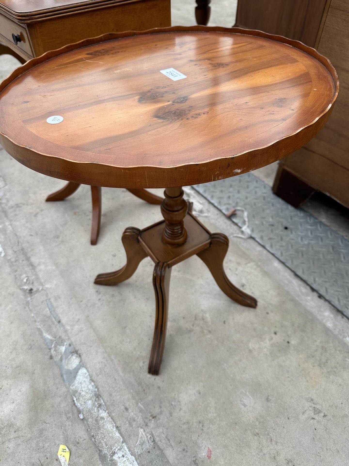 A YEW WOOD WINE TABLE AND SMALL OCCASIONAL TABLE WITH SINGLE DRAWER - Image 2 of 3