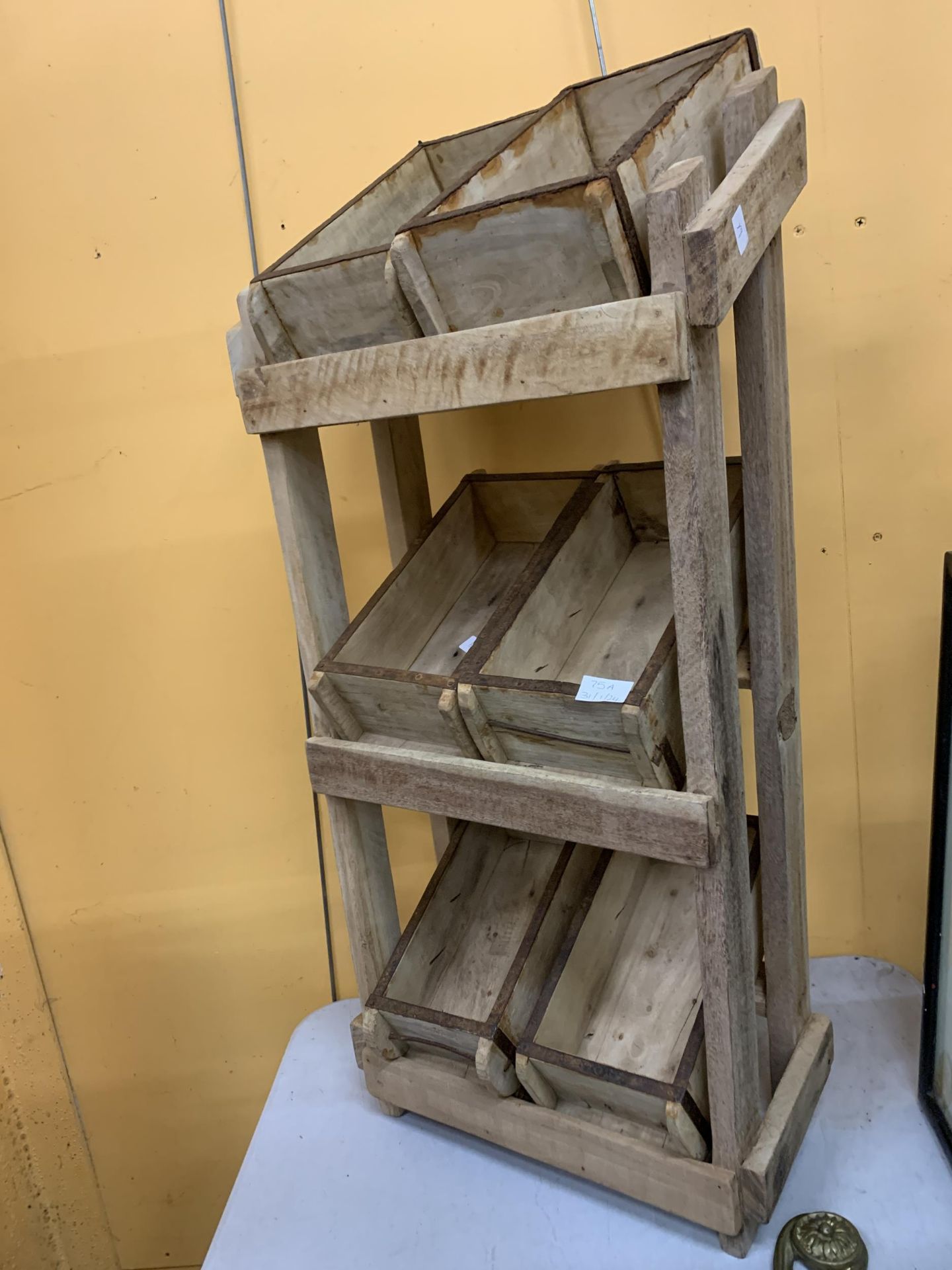 A WOODEN STORAGE RACK WITH SIX BRICK MOULD BOXES - Image 2 of 3