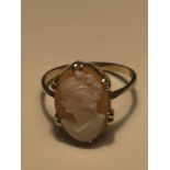 A 9 CARAT GOLD CAMEO RING