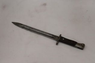 A MILITARY BAYONET