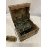 A 1925 MK III NEWBRIDGE TIME SWITCH IN A WOODEN BOX