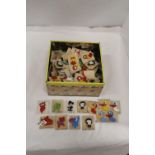 A LARGE COLLECTION OF 1950'S VINTAGE BADGES