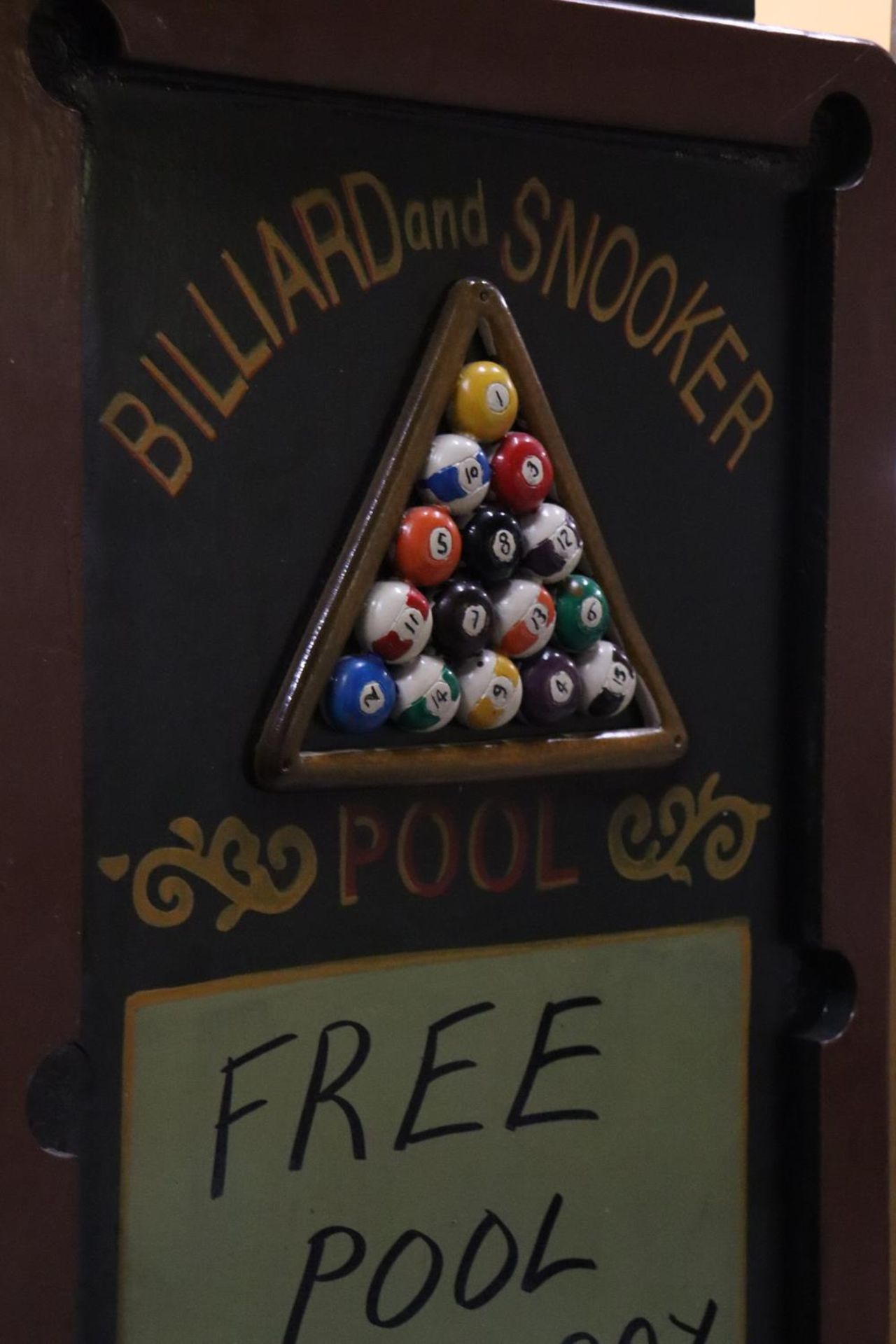 A BILLIARDS AND SNOOKER HALL 3-D WOODEN WALL PLAQUE, 43CM X 80CM - Image 3 of 4
