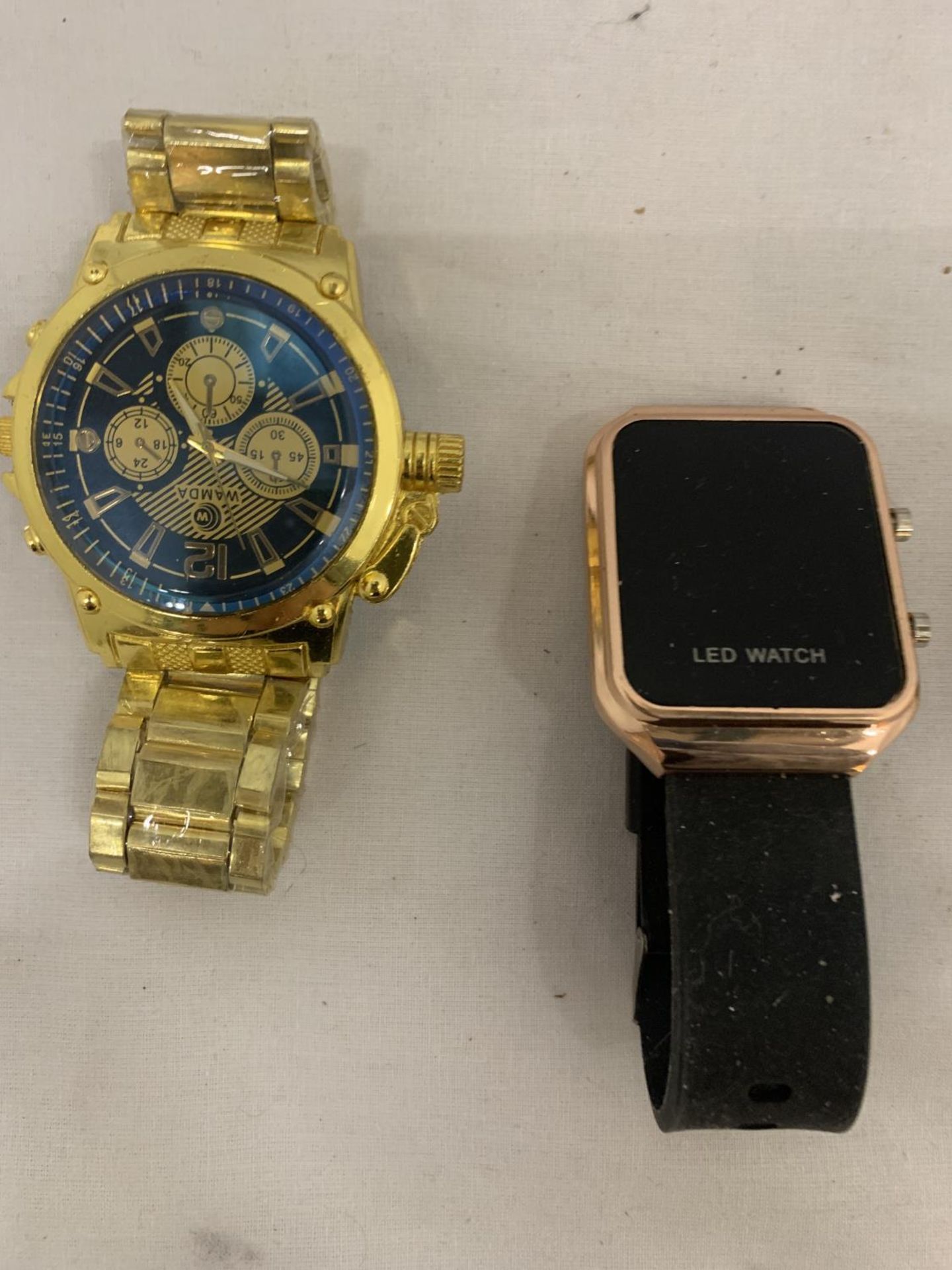 FIVE ASSORTED WRISTWATCHES - Image 2 of 5