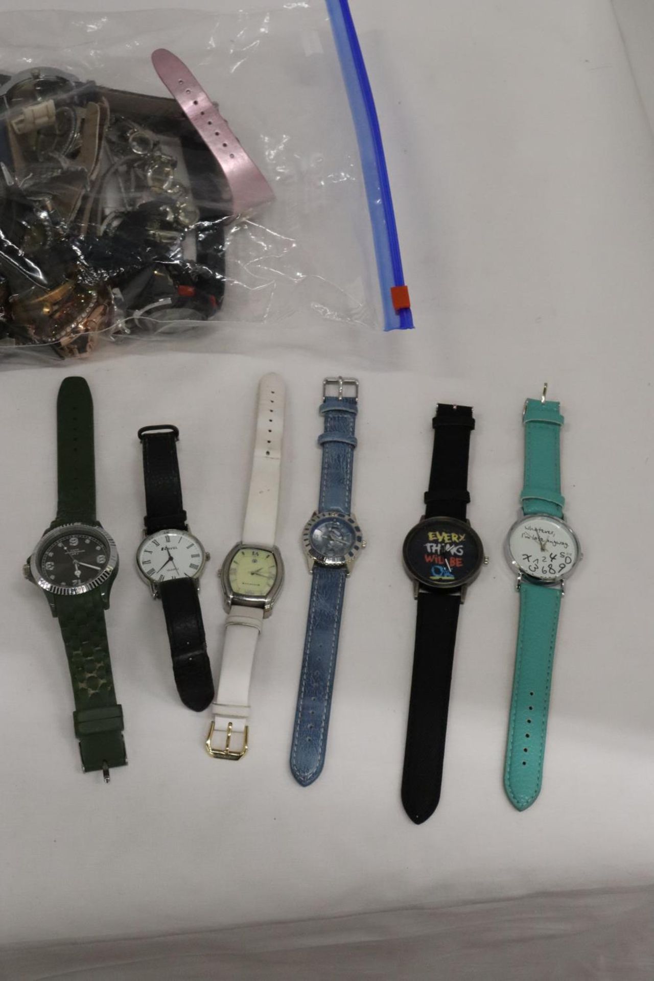 A LARGE COLLECTION OF WRIST WATCHES - Image 2 of 3