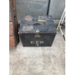 A VINTAGE LEATHER BOUND STORAGE CASE BEARING THE INITIALS E.E.W.A