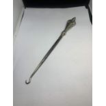 A HALLMARKED BIRMINGHAM SILVER BUTTON HOOK