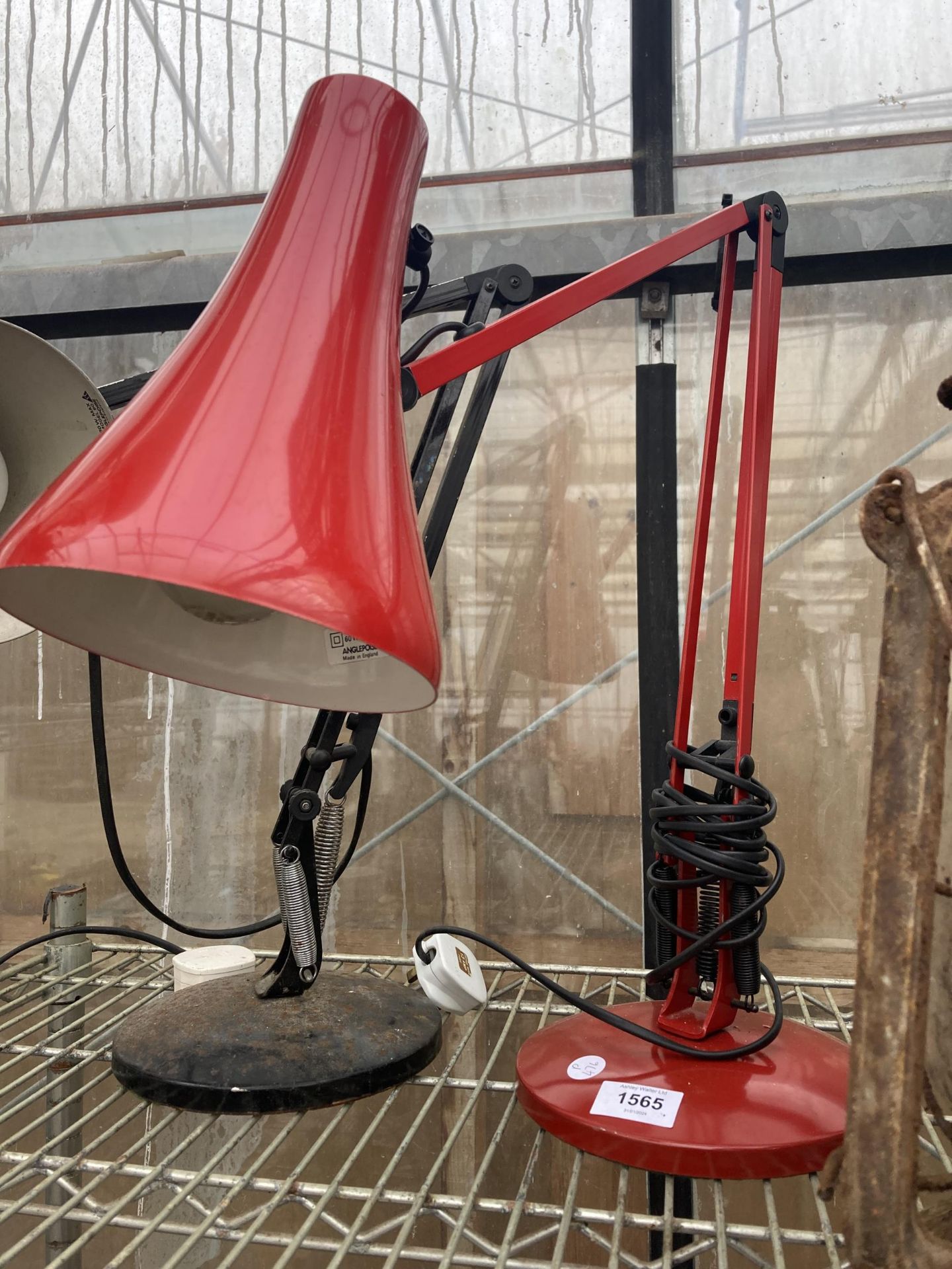 A RED ANGLE POISE LAMP AND A BLACK MODEL 90 ANGLE POISE LAMP - Image 2 of 3