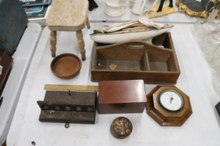 VARIOUS TREEN ITEMS TO INCLUDE A TEA CADDY, PIPE RACK, BOAT, BOWL, STOOL, TRUG ETC