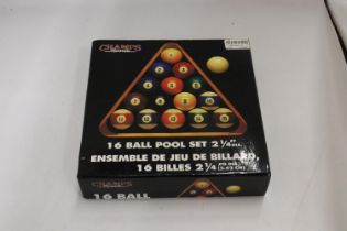 A CHAMPS SPORTS 16 BOWL POOL SET