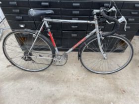 A VINTAGE 5 SPEED TORNADO RACING BIKE