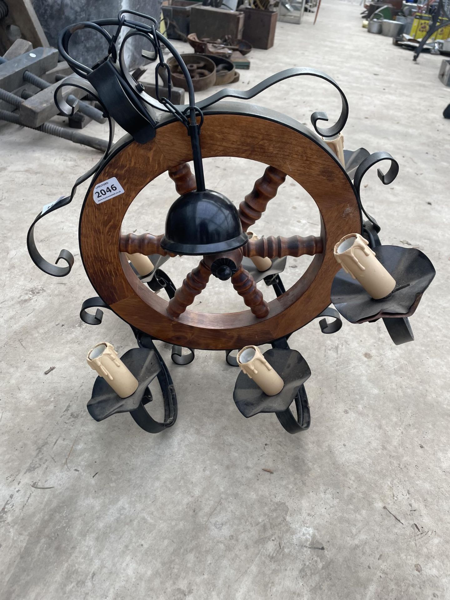 A VINTAGE CEILING MOUNTED LIGHT FITTING WITH SHIPS WHEEL DESIGN - Image 3 of 3