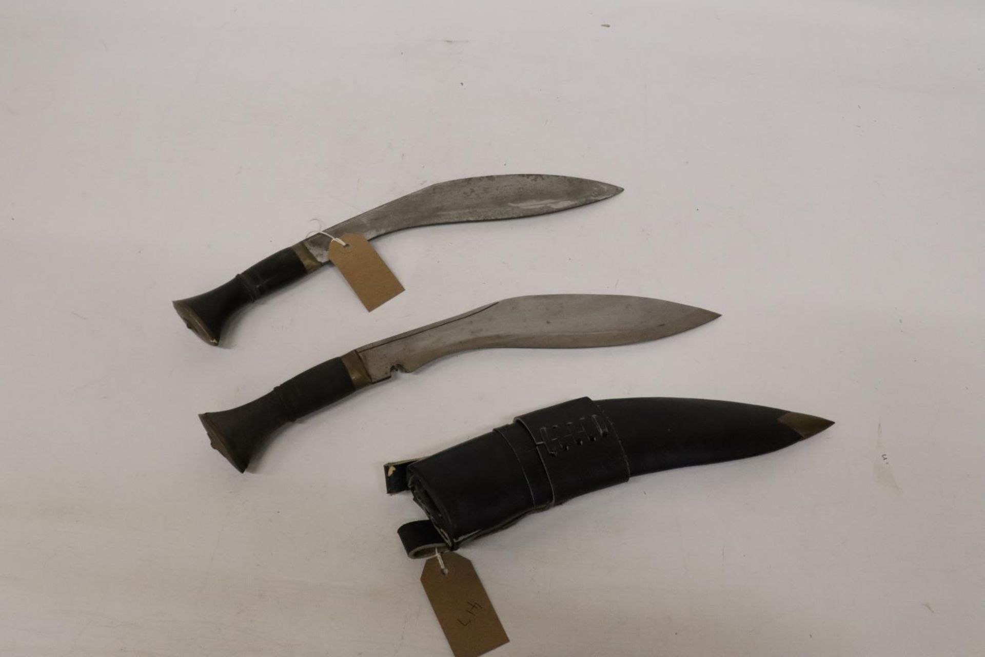 TWO MID 20TH CENTURY KUKRI KNIVES, 28CM BLADES - Image 2 of 6