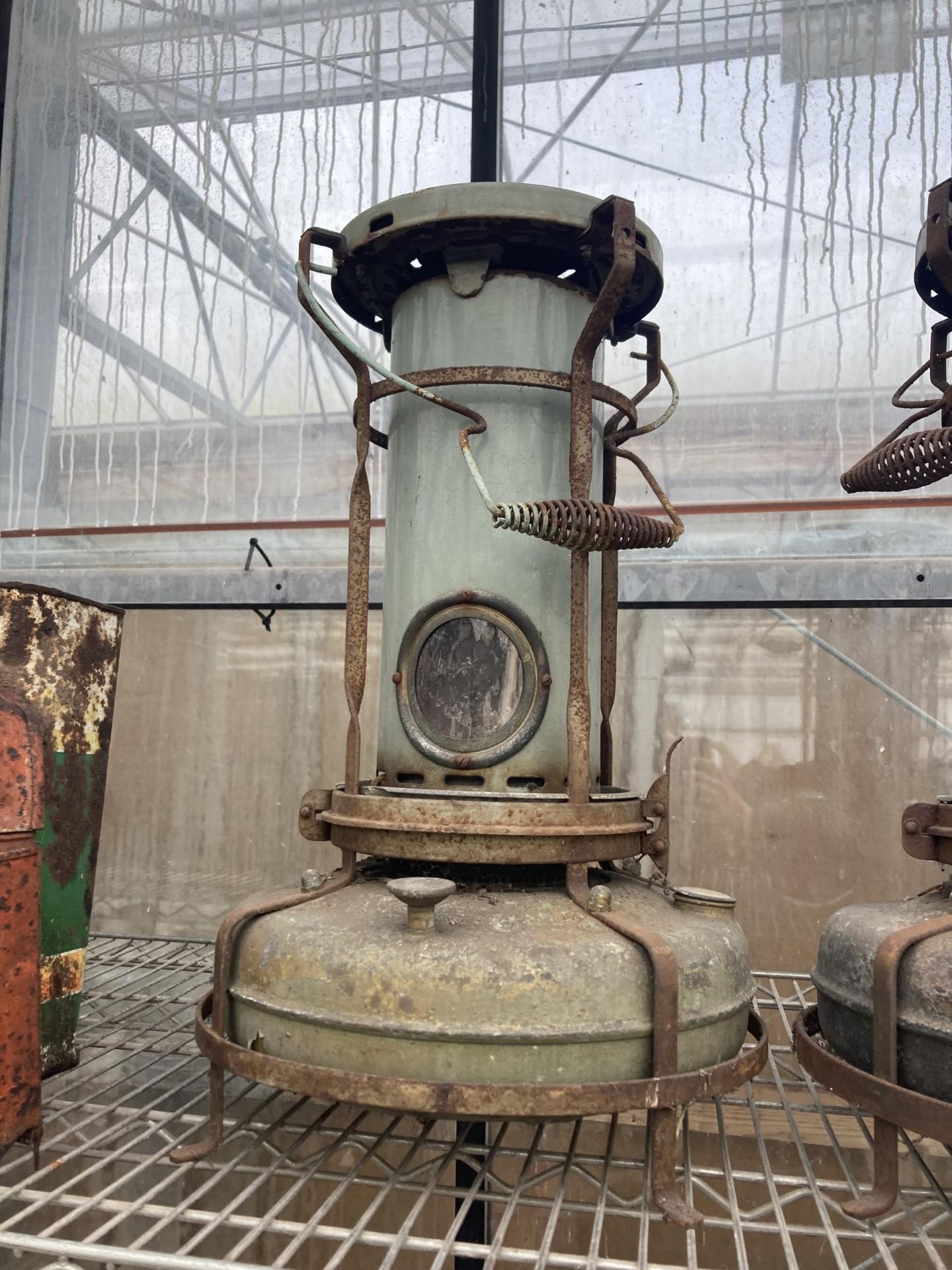 A PAIR OF VINTAGE PARAFIN GREENHOUSE HEATERS - Image 3 of 4