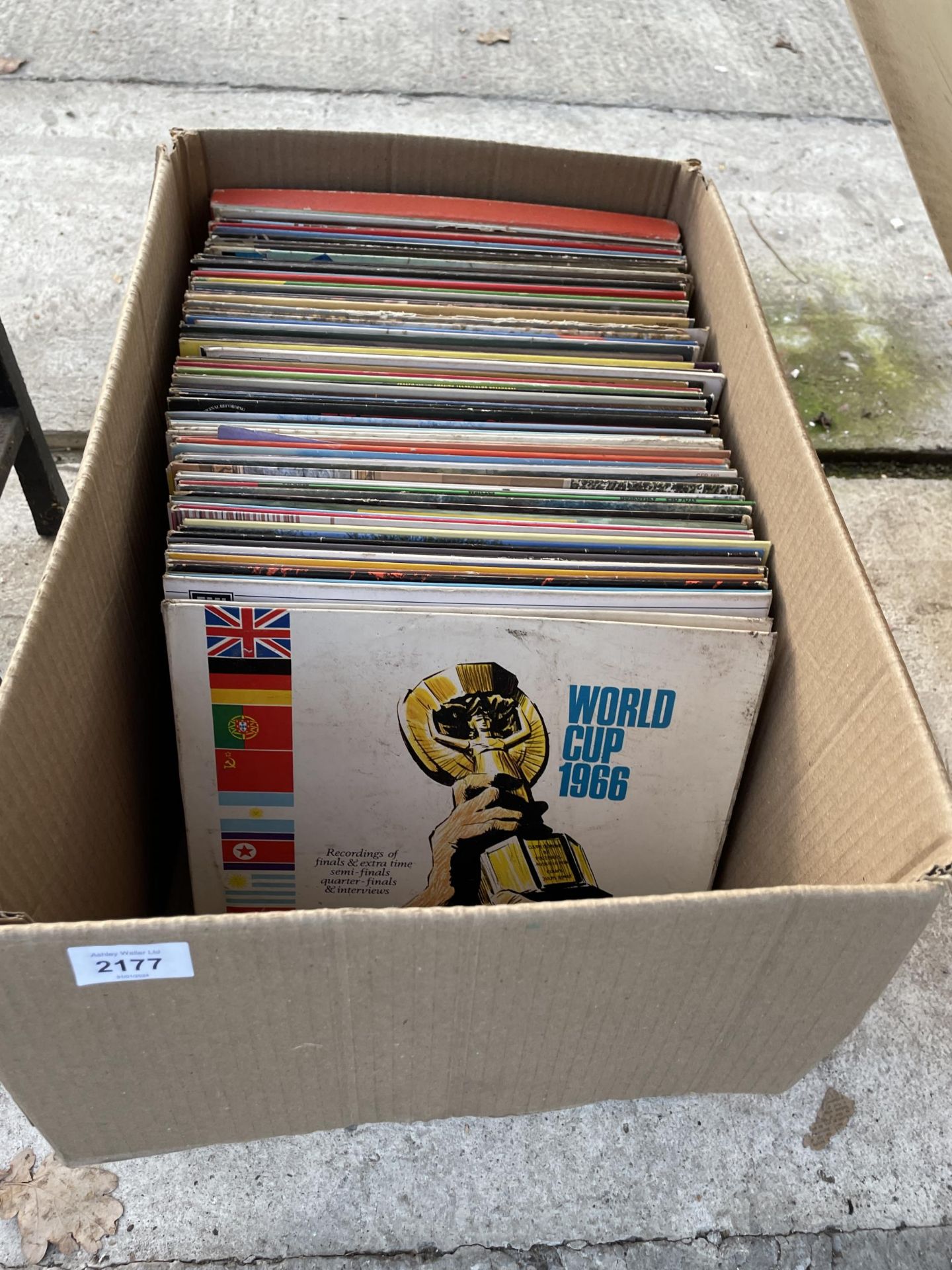 AN ASSORTMENT OF LP RECORDS