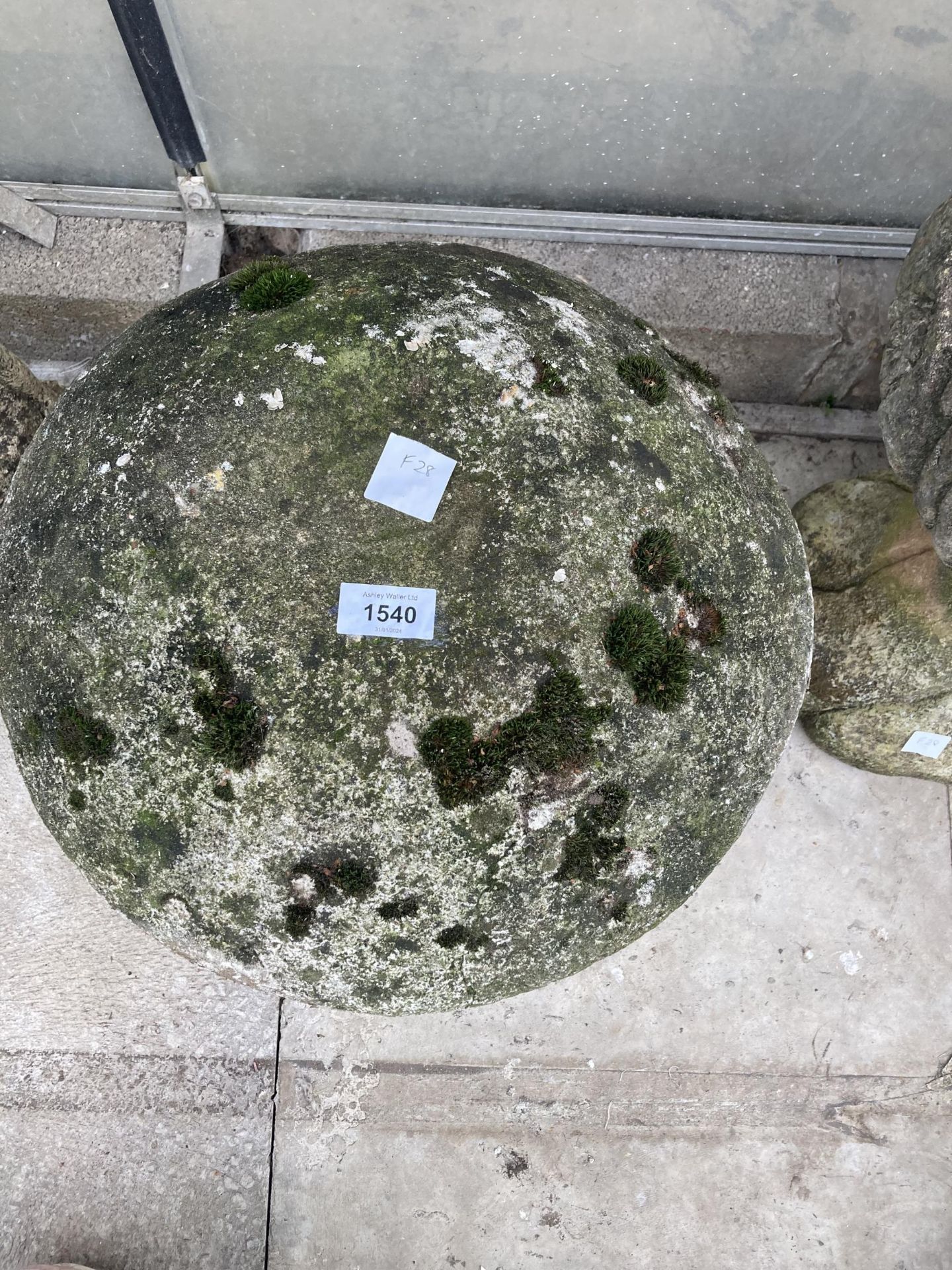 A RECONSTITUTED STONE STADDLE STONE - Image 3 of 3