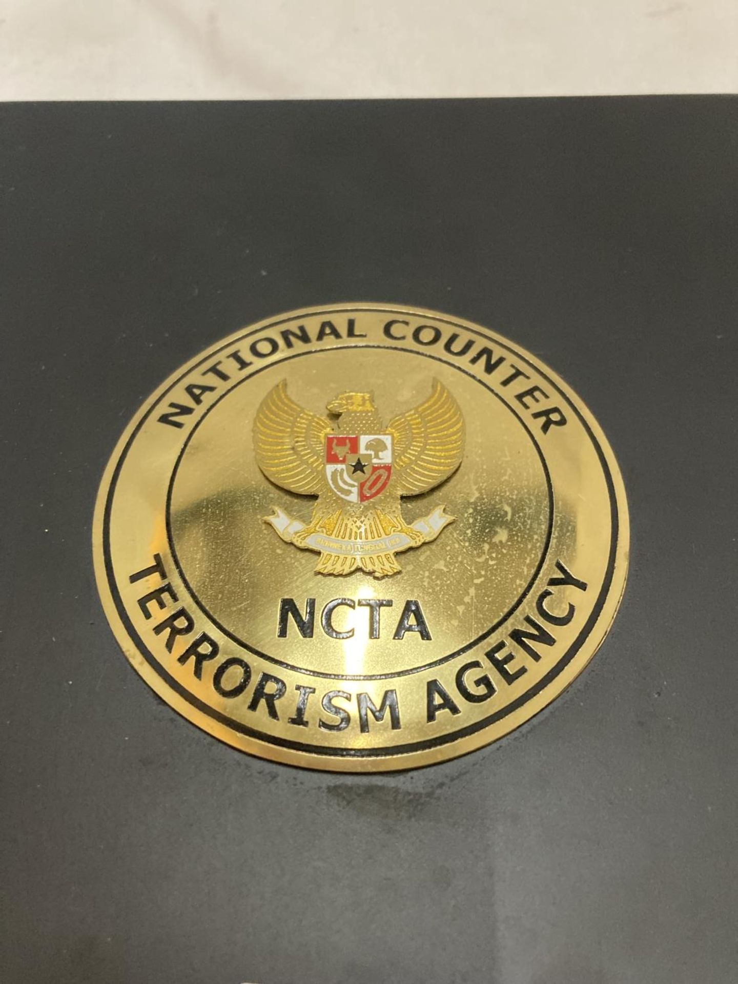 A CASED REPUBLIC OF INDONESIA COUNTER TERRORISM AGENCY AWARD - Image 3 of 3