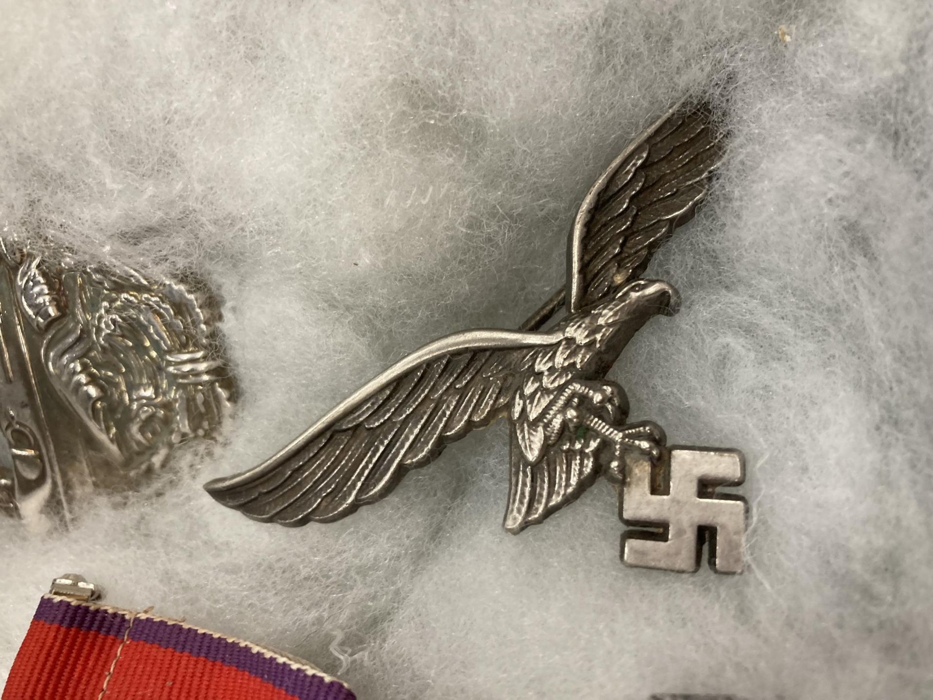 THREE VARIOUS GERMAN BADGES - Image 3 of 5